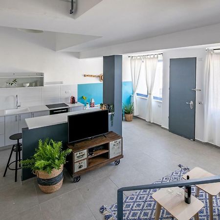 Port City Haifa - Bat Galim Oceanfront Luxury מראה חיצוני תמונה
