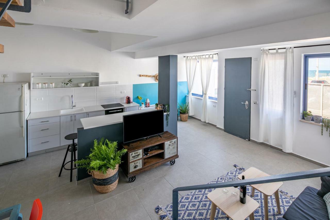 Port City Haifa - Bat Galim Oceanfront Luxury מראה חיצוני תמונה