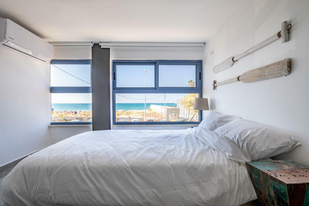 Port City Haifa - Bat Galim Oceanfront Luxury מראה חיצוני תמונה