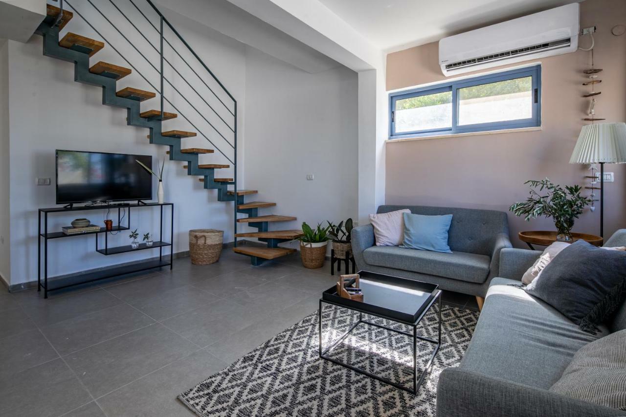 Port City Haifa - Bat Galim Oceanfront Luxury מראה חיצוני תמונה