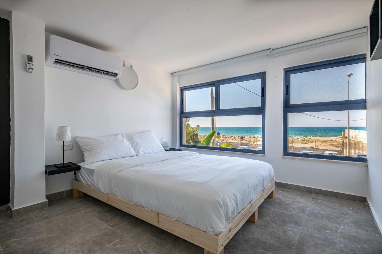 Port City Haifa - Bat Galim Oceanfront Luxury מראה חיצוני תמונה