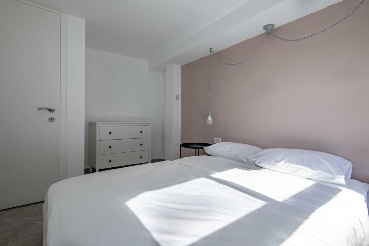 Port City Haifa - Bat Galim Oceanfront Luxury מראה חיצוני תמונה